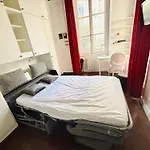 Spacious Loft In The Marais